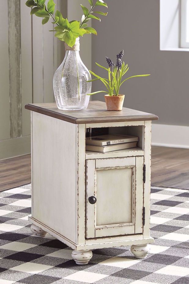 Picture of Realyn Chairside Table