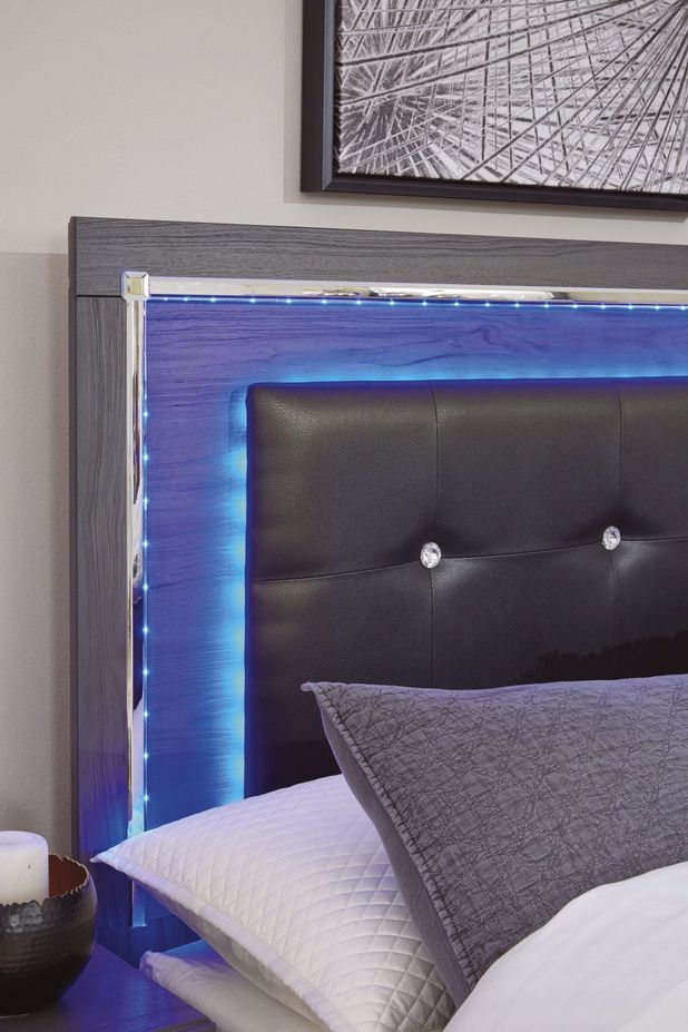 Picture of Lodanna Queen Panel Bed