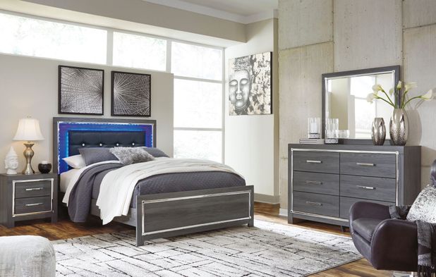 Picture of Lodanna Queen Panel Bed