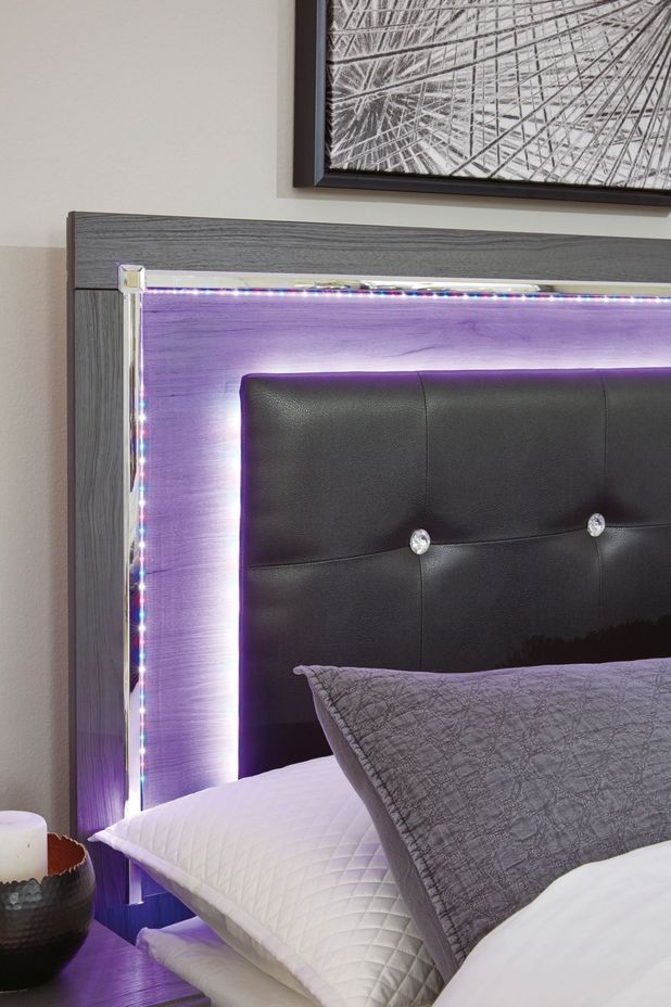 Picture of Lodanna Queen Panel Bed