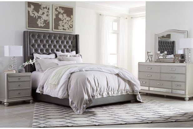 Picture of Coralayne Queen Bedroom Set