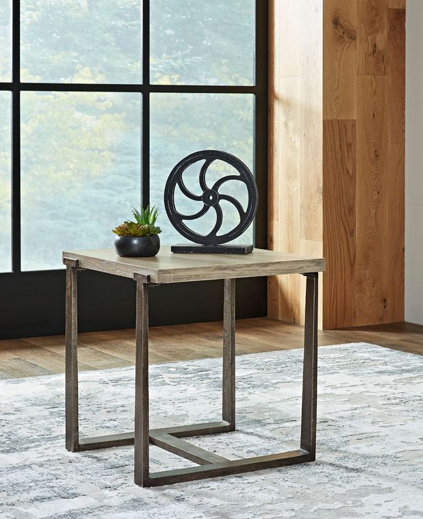 Picture of Dalenville Rectangle End Table