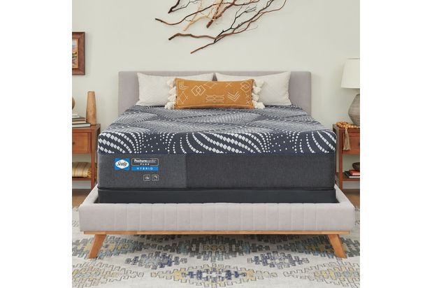 Picture of High Point Hybrid Soft Queen Mattress
