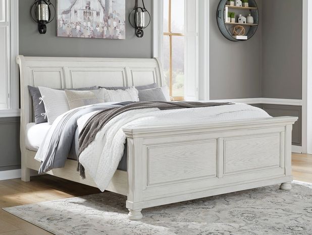 Picture of Robbinsdale Queen Sleigh Bed