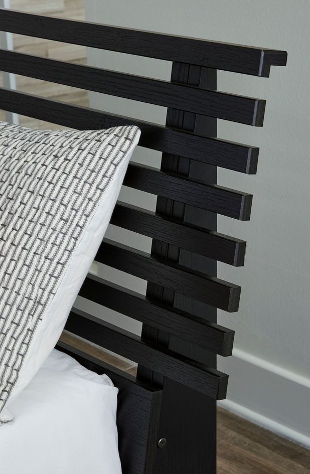 Picture of Danziar King Bed
