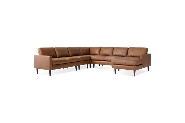 Picture of Trafton Rust 5pc Sectional