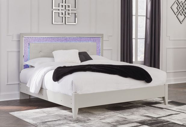Picture of Zyniden Queen Bed