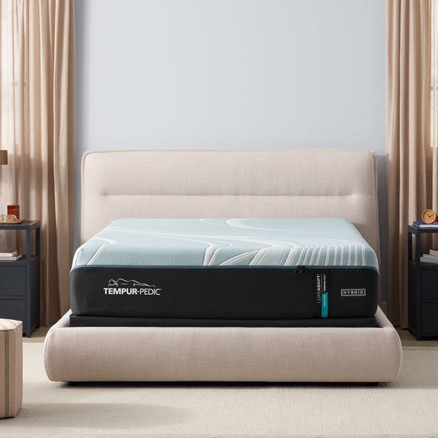 Picture of LuxeAdapt Medium Hybrid 2.0 Cal King Mattress