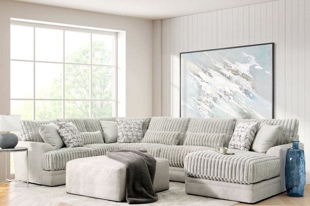 Picture of Titan Moonstruck 3pc Sectional