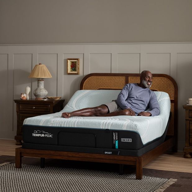 Picture of ProAdapt Medium Hybrid 2.0 Full Mattress