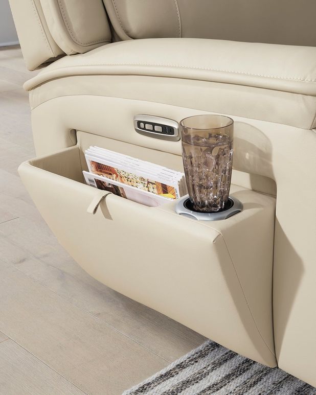 Picture of Double Deal 6pc Power Sectional