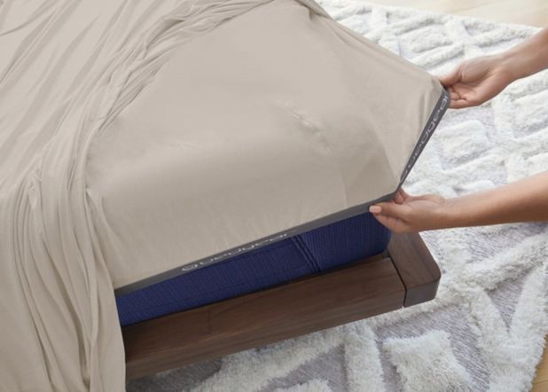 Picture of Hyper Cotton Split Head King Sheets
