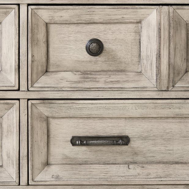 Picture of Mariana Queen Bedroom Set