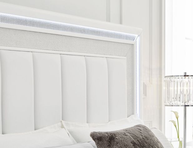 Picture of Chalanna King Storage Bed