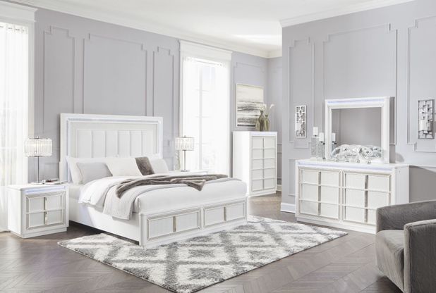 Picture of Chalanna Nightstand