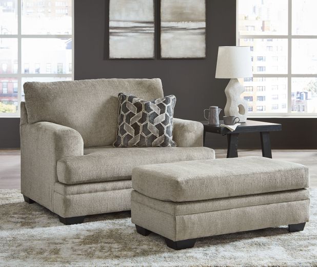 Picture of Stonemeade Oversized Chair