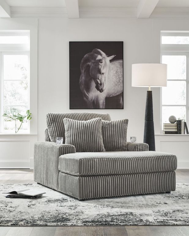 Picture of Lindyn Oversized Chaise