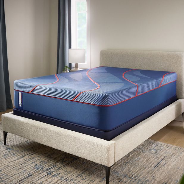 Picture of High Point Medium Hybrid King Mattress