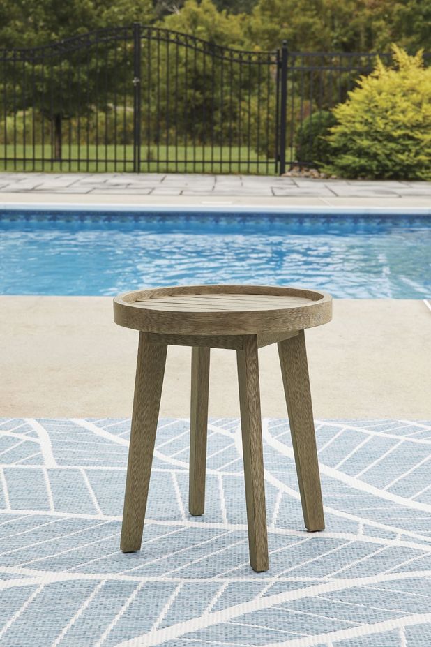Picture of Bradstreet Bay End Table