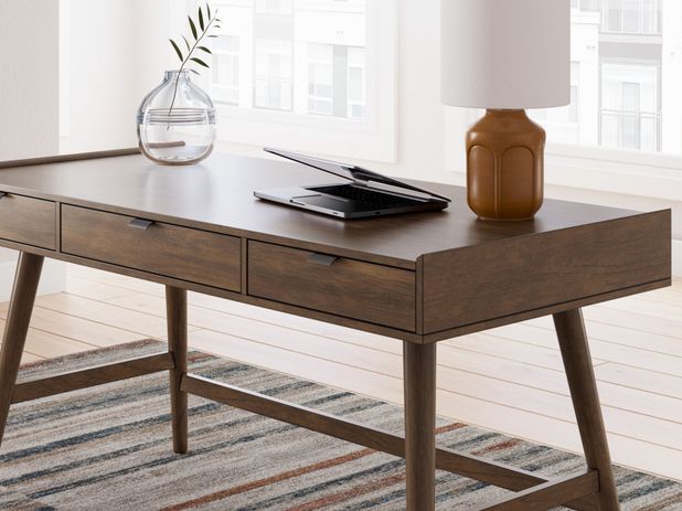Picture of Lyncott Home Office Desk