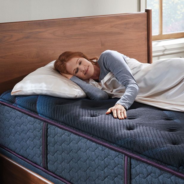 Picture of World Class 3 Plush PT Twin XL Mattress