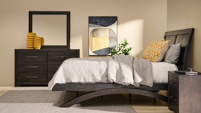Picture of Allan King Bedroom Set