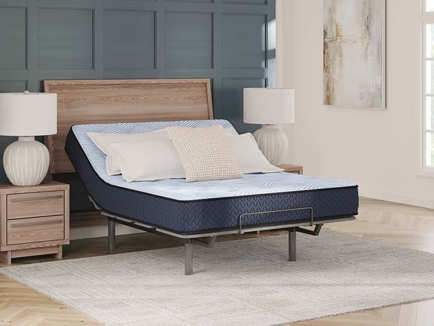 Picture of Peak 10" Hybrid Twin Mattress