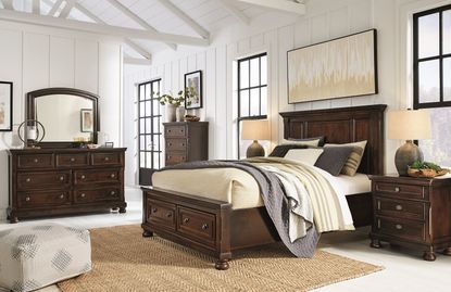 Picture of Porter Queen Panel Storage Bedroom Set