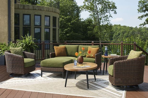 Picture of Horizon Hall Ottoman
