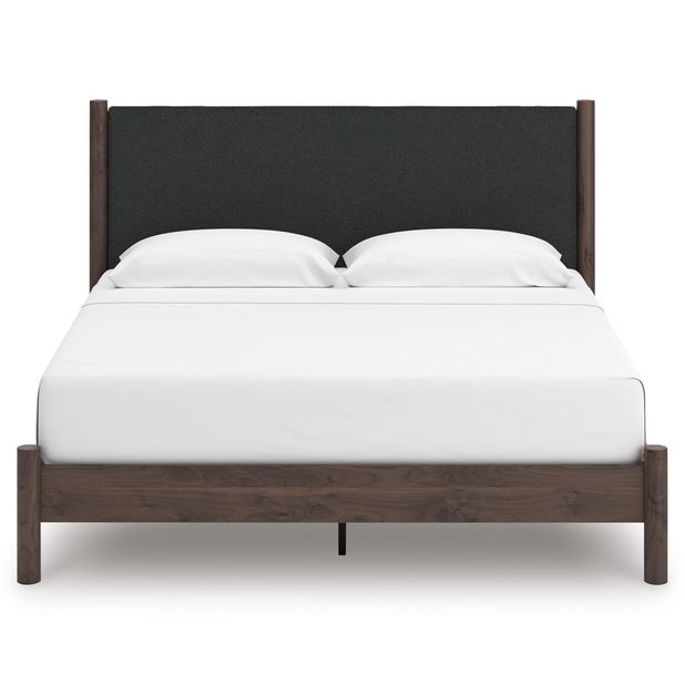 Picture of Cadmori King Platform Bedroom Set