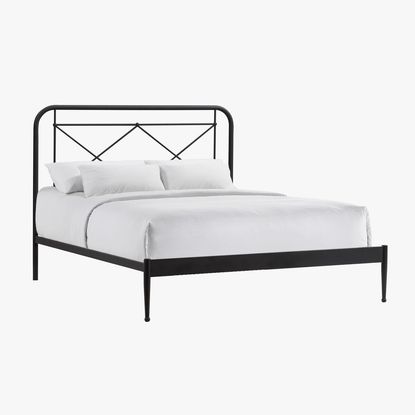 Picture of Metal Vintage Queen Bed
