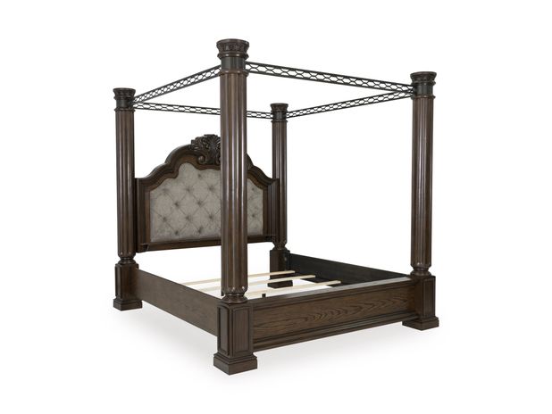 Picture of Maylee Queen Canopy Bedroom Set