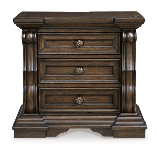 Picture of Maylee Queen Canopy Bedroom Set