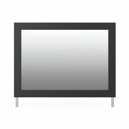 Picture of Jonnifer Mirror