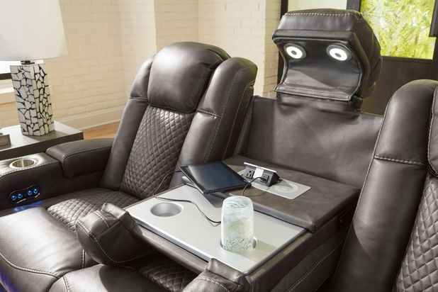 Picture of Fyne Dyme Power Sofa