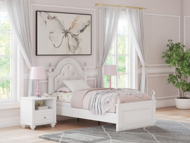 Picture of Maylilly Nightstand