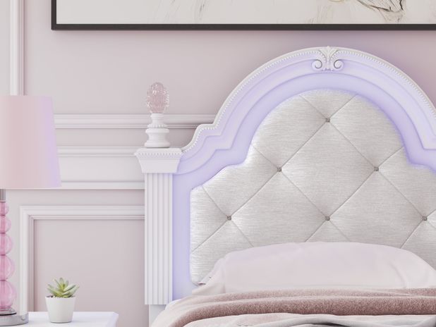 Picture of Maylilly Twin Bed
