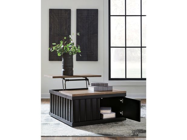 Picture of Rylandyn Lift Top Cocktail Table