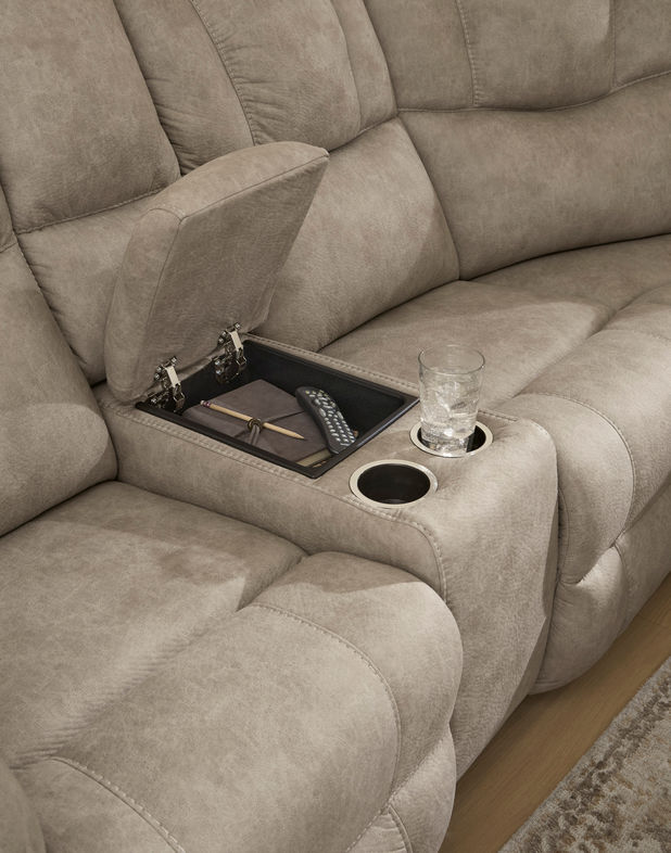 Picture of Ravenswaye 3pc Sectional